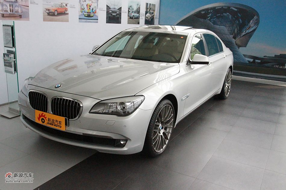 2009款宝马740Li豪华型