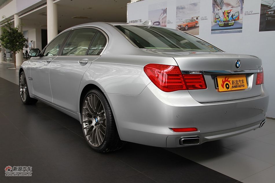 2009款宝马740Li豪华型