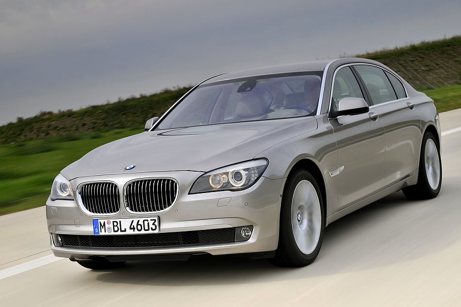 宝马全新一代750Li