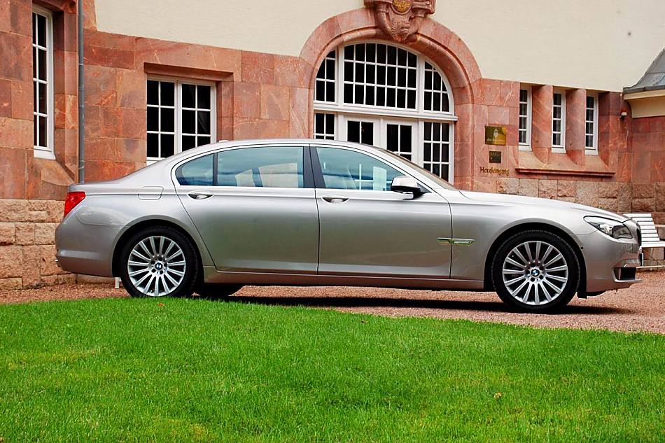 全新宝马7系外观