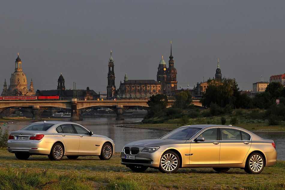 宝马全新一代750Li