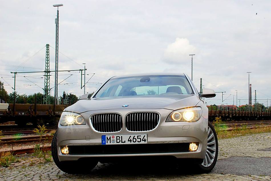 全新宝马7系外观