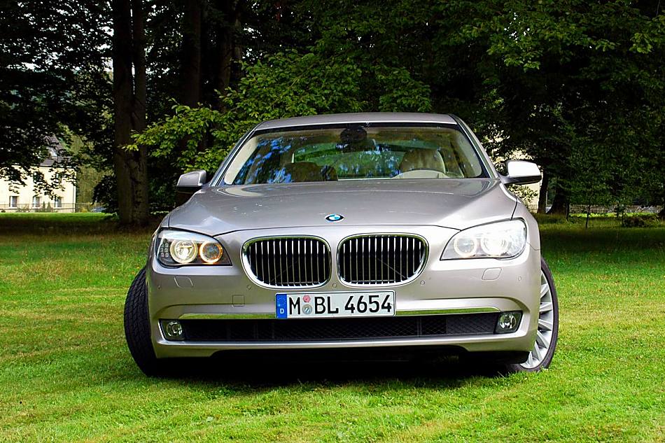 全新宝马7系外观