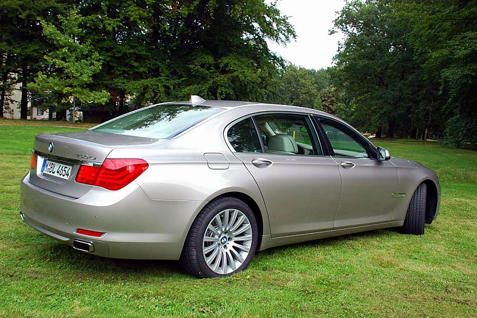 全新宝马7系外观