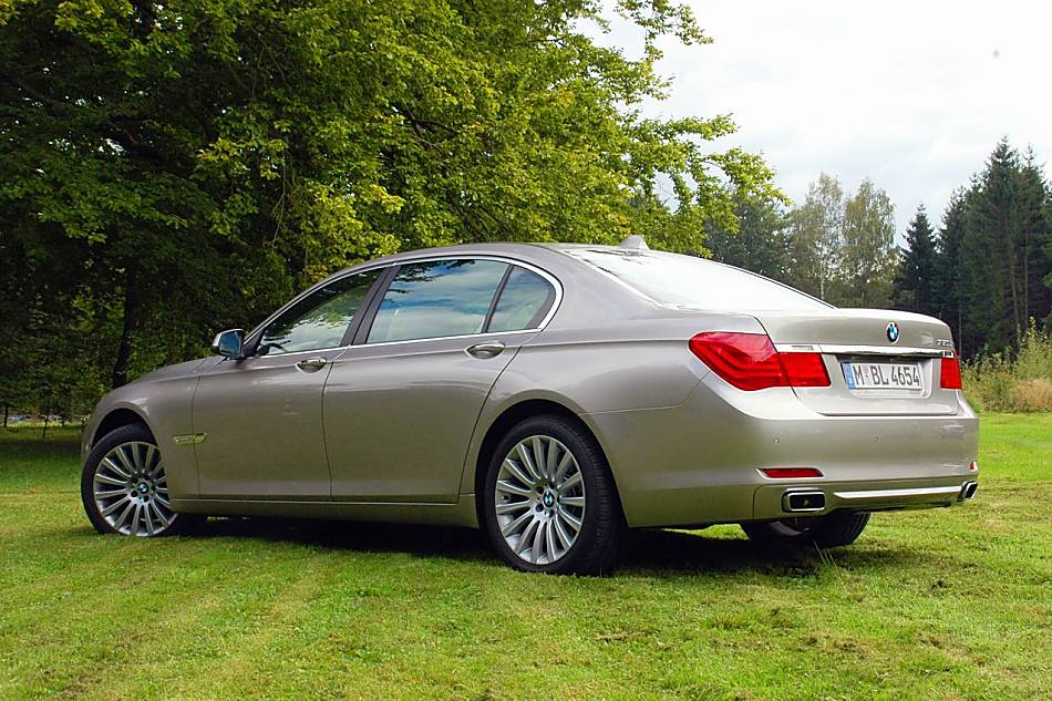 全新宝马7系外观