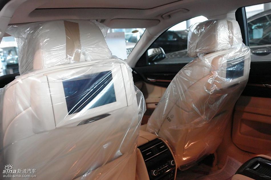宝马730Li领先型到店实拍组图