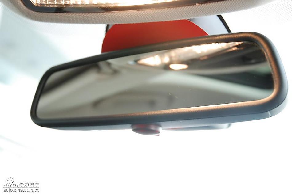 宝马新7系到店内饰实拍图