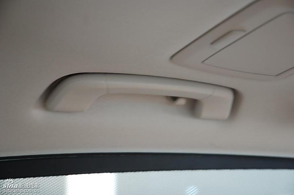 宝马新7系到店内饰实拍图