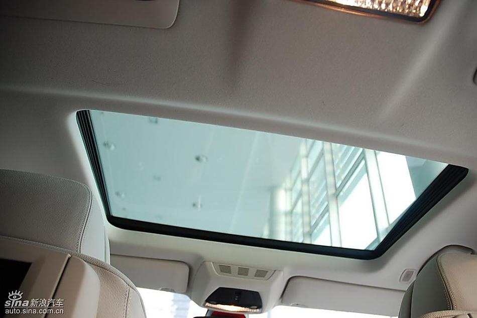 宝马新7系到店内饰实拍图