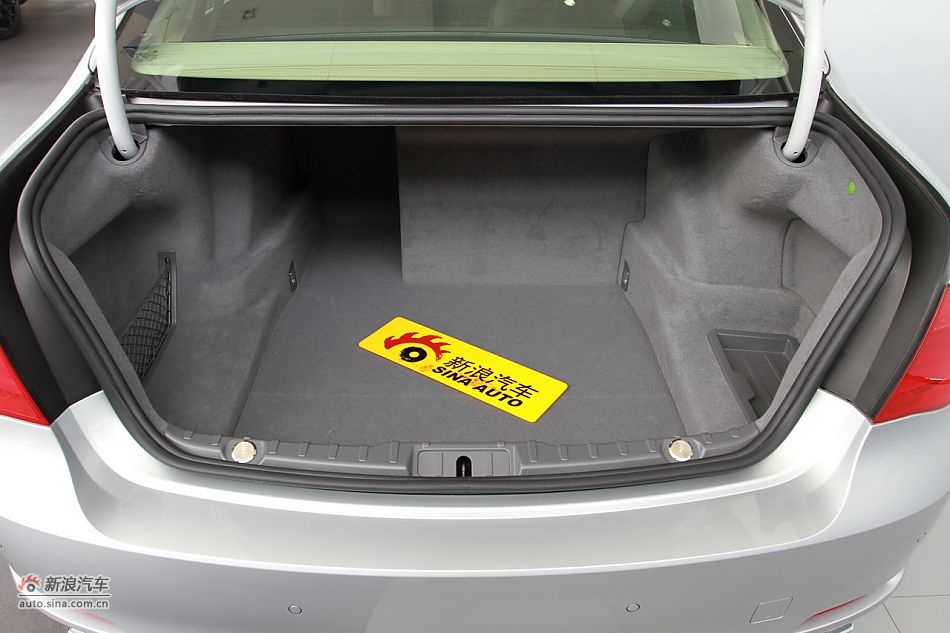 2009款宝马740Li豪华型