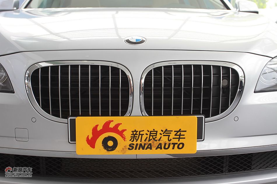 2009款宝马740Li豪华型