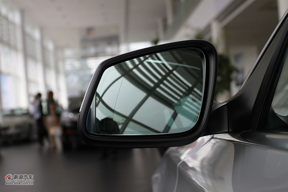 2009款宝马740Li豪华型