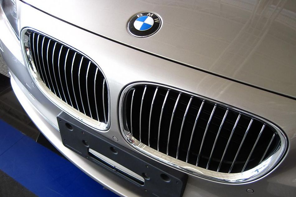 宝马730Li领先型到店实拍组图