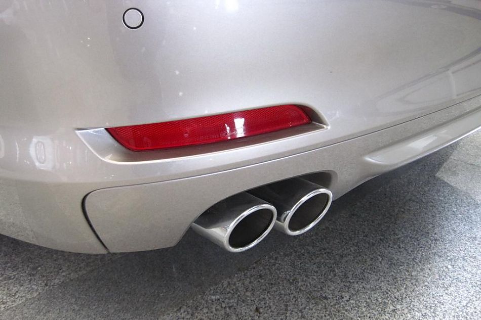 宝马730Li领先型到店实拍组图