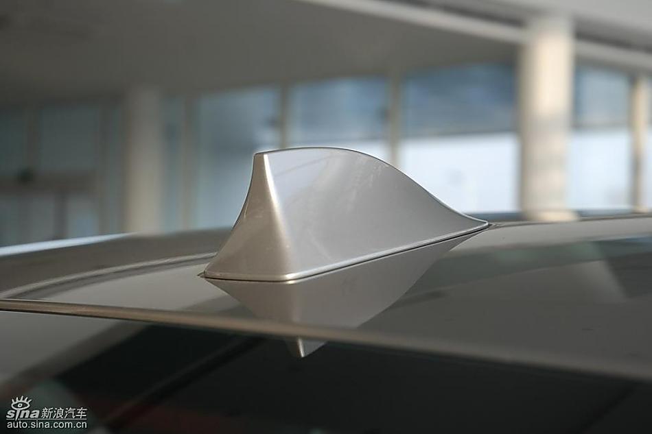 宝马新7系到店外观实拍图