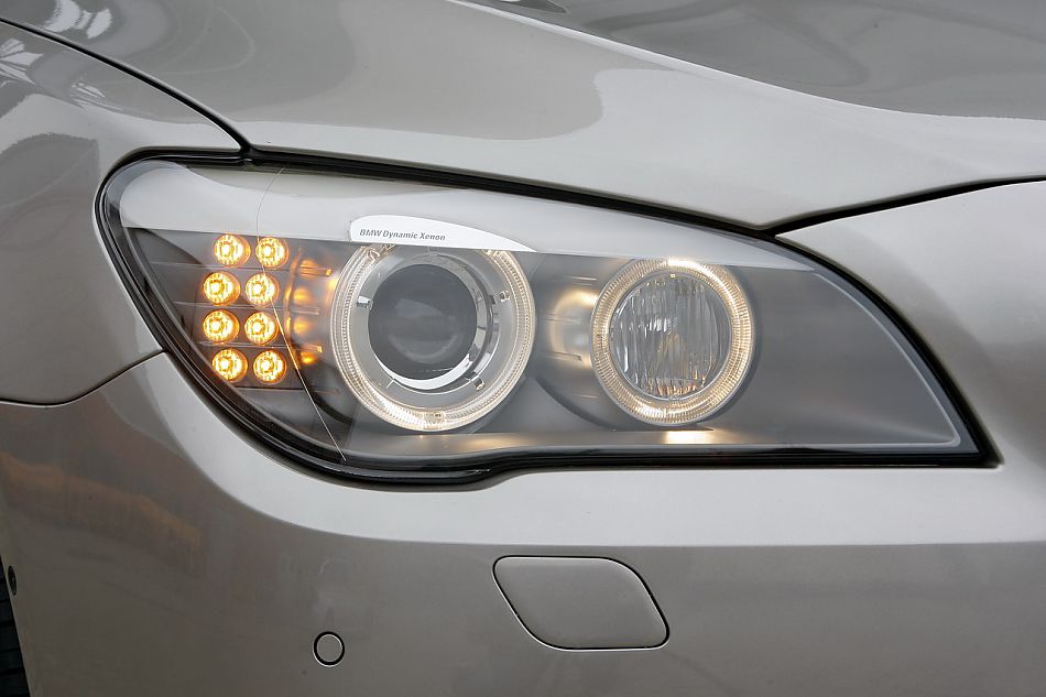 宝马全新一代750Li