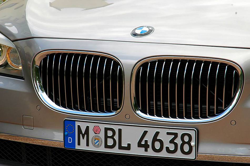 全新宝马7系外观细节