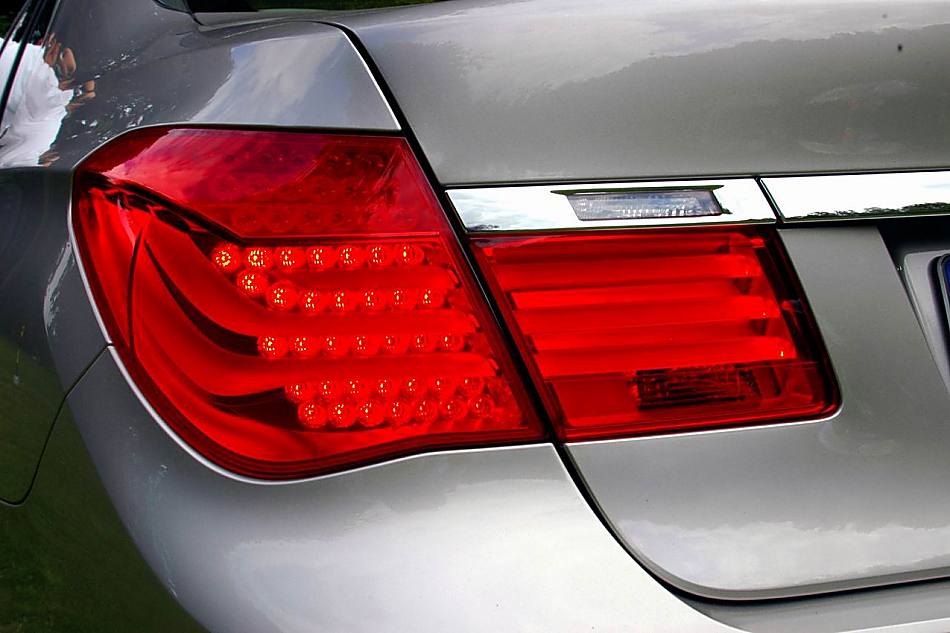 全新宝马7系外观细节