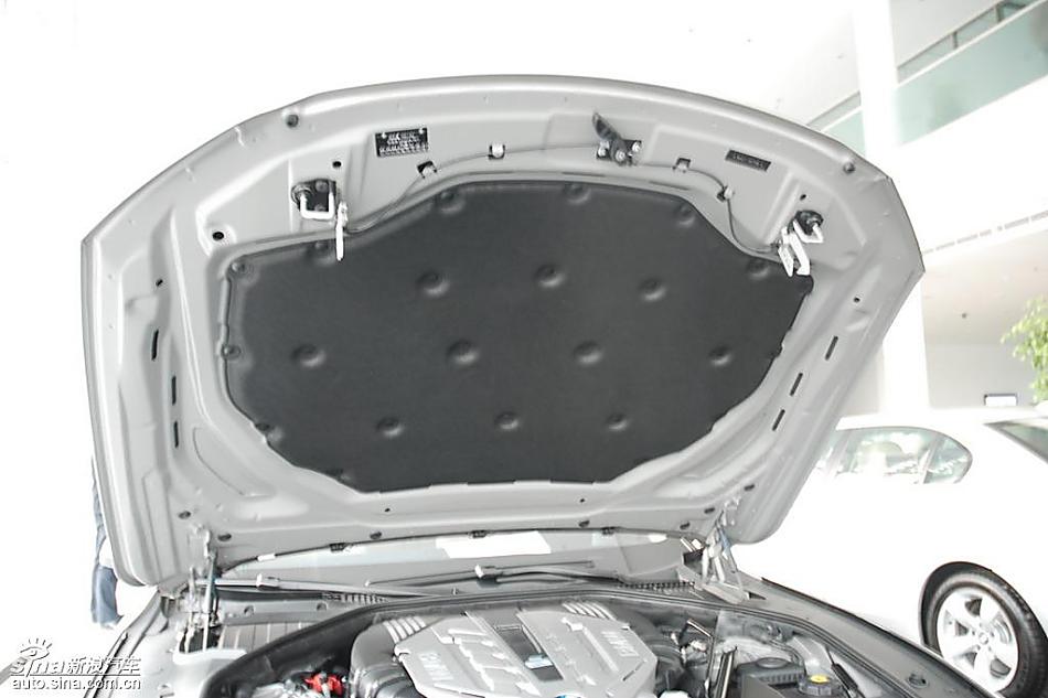 宝马新7系发动机