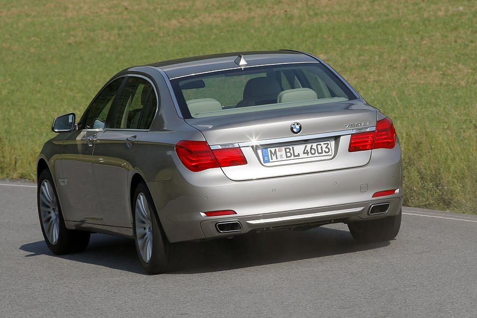 宝马全新一代750Li