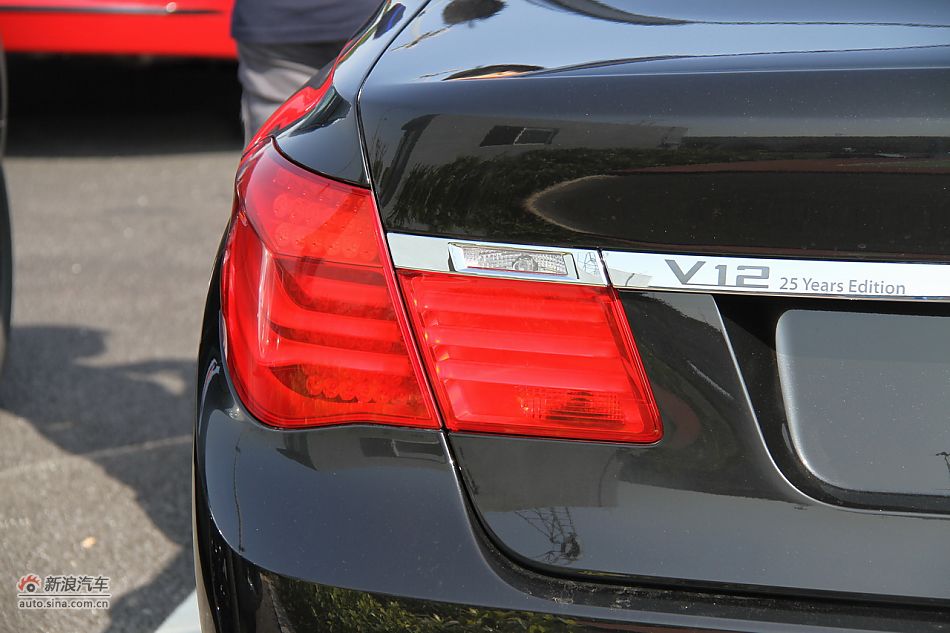 宝马760Li V12 25周年纪念版