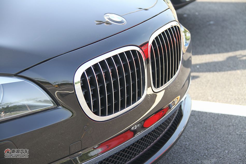 宝马760Li V12 25周年纪念版