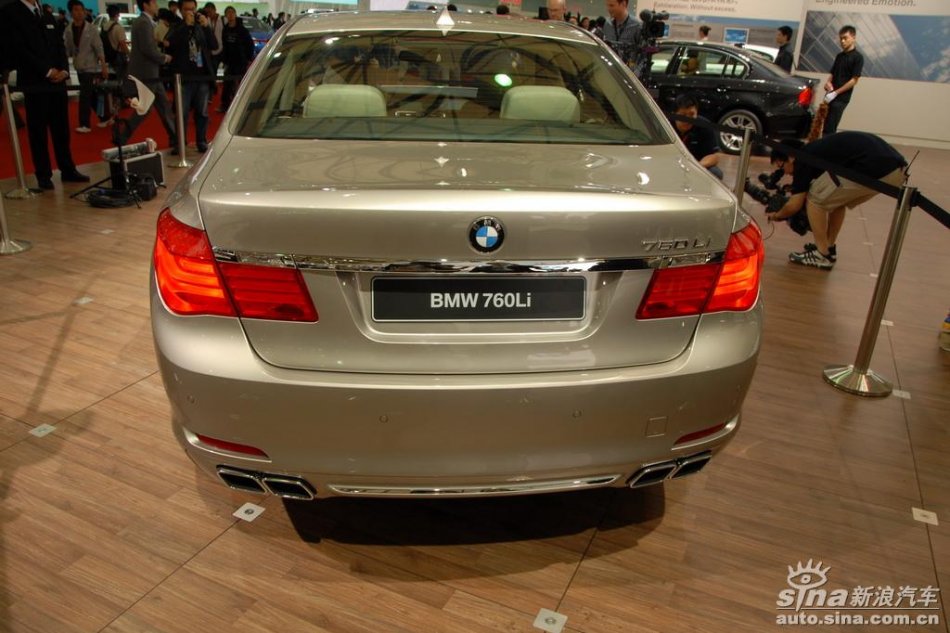 宝马760Li