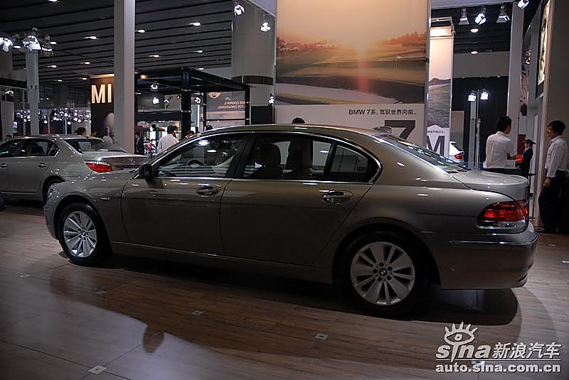 宝马730Li