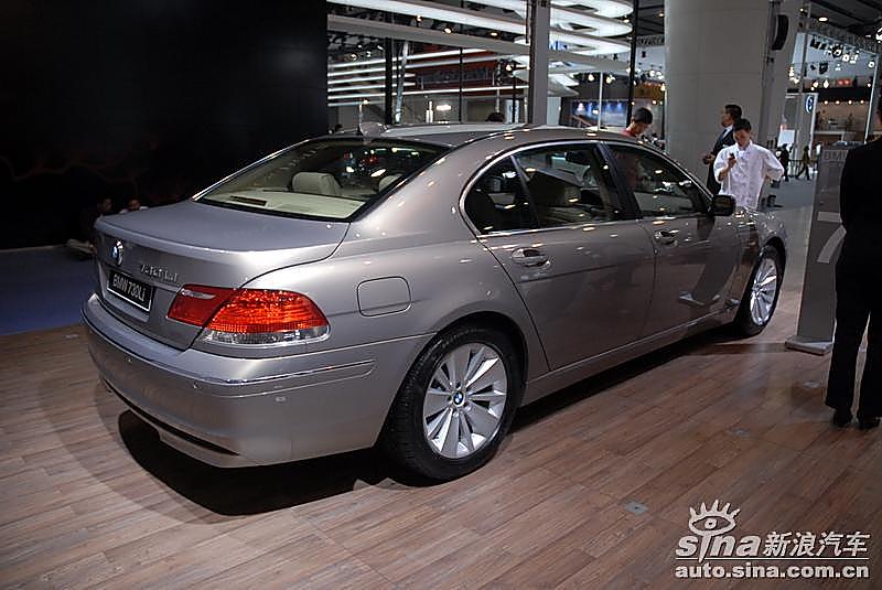 宝马730Li