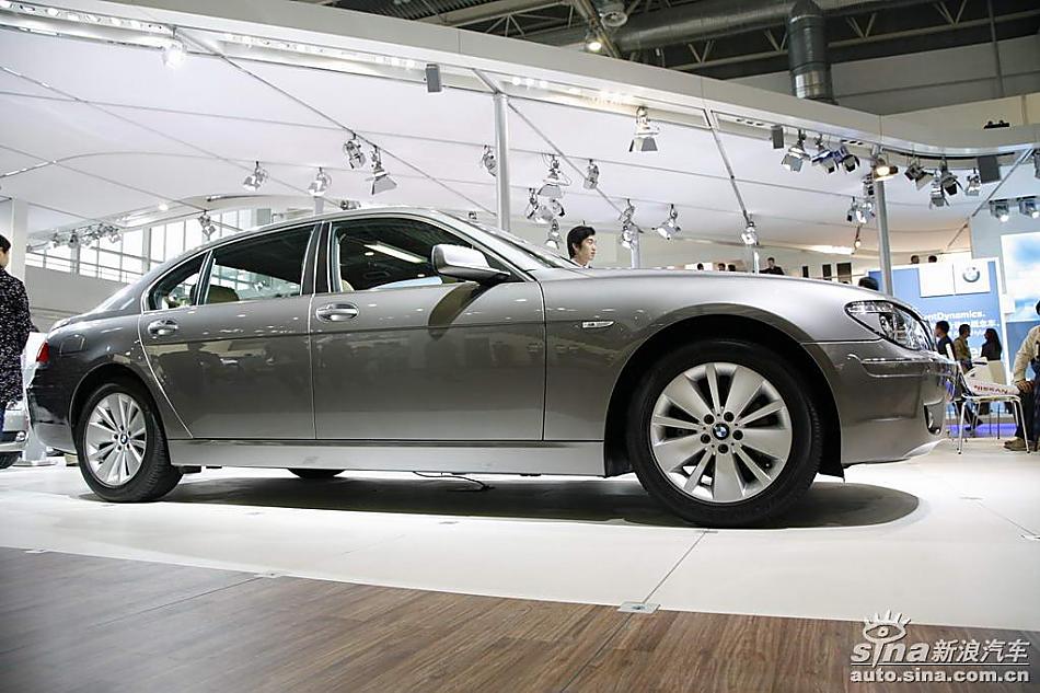宝马730Li