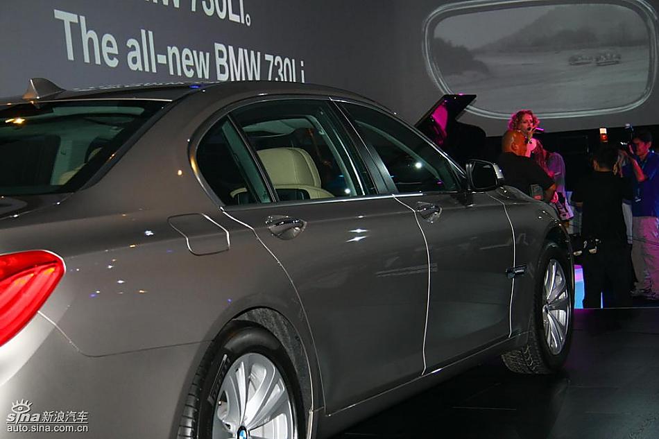 全新BMW730Li