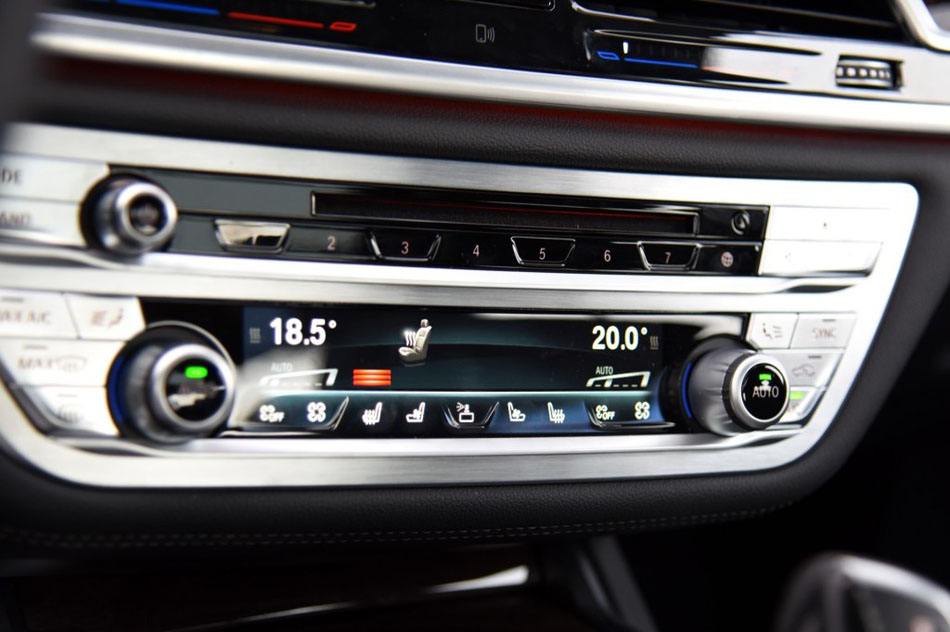 2016款 750Li xDrive四座版 内饰