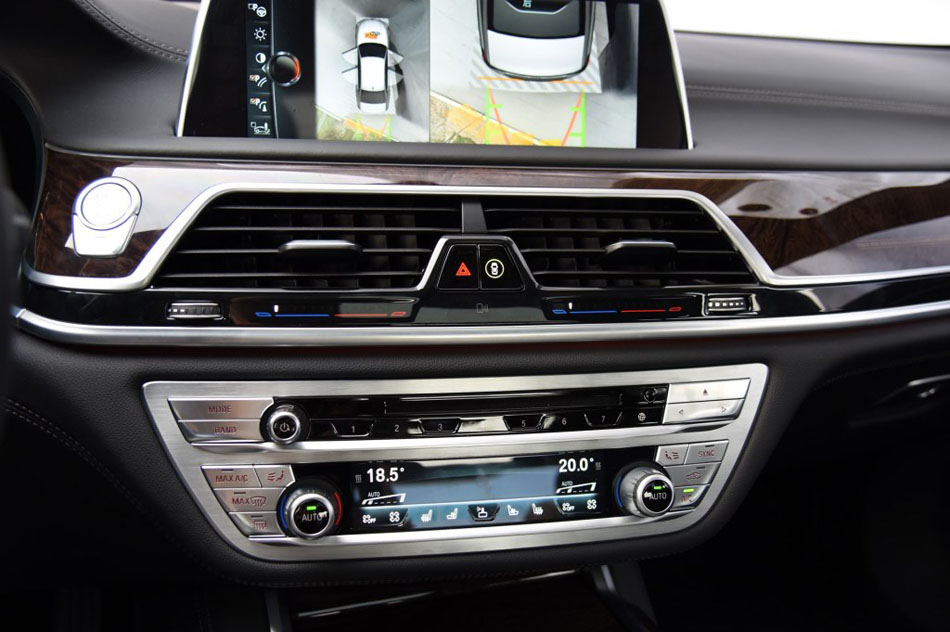 2016款 750Li xDrive四座版 内饰