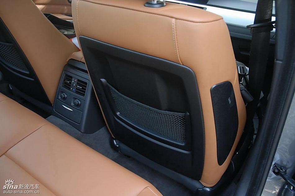 09款宝马3系轿车内饰