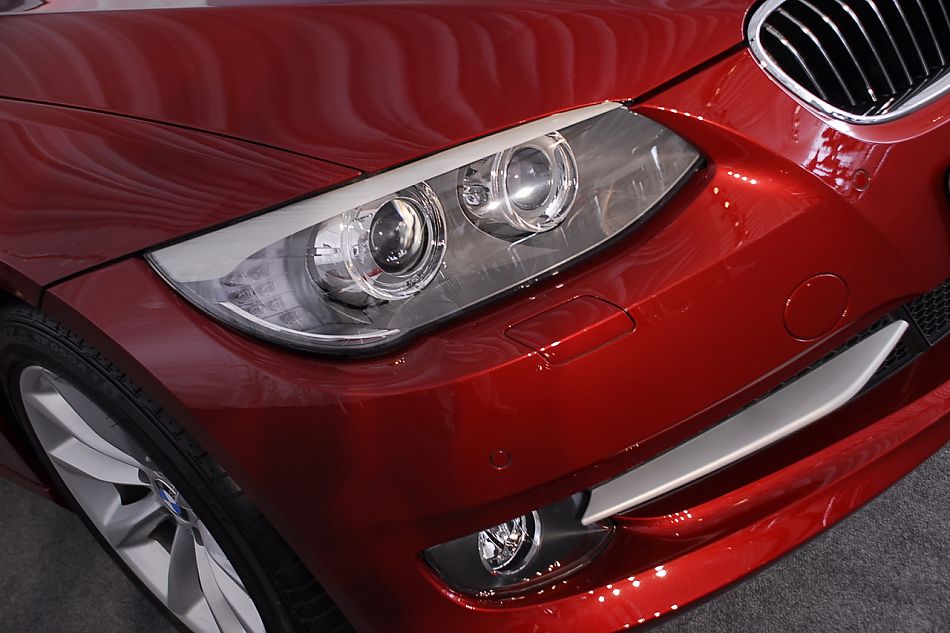 进口宝马3系双门轿跑车与双门敞篷车