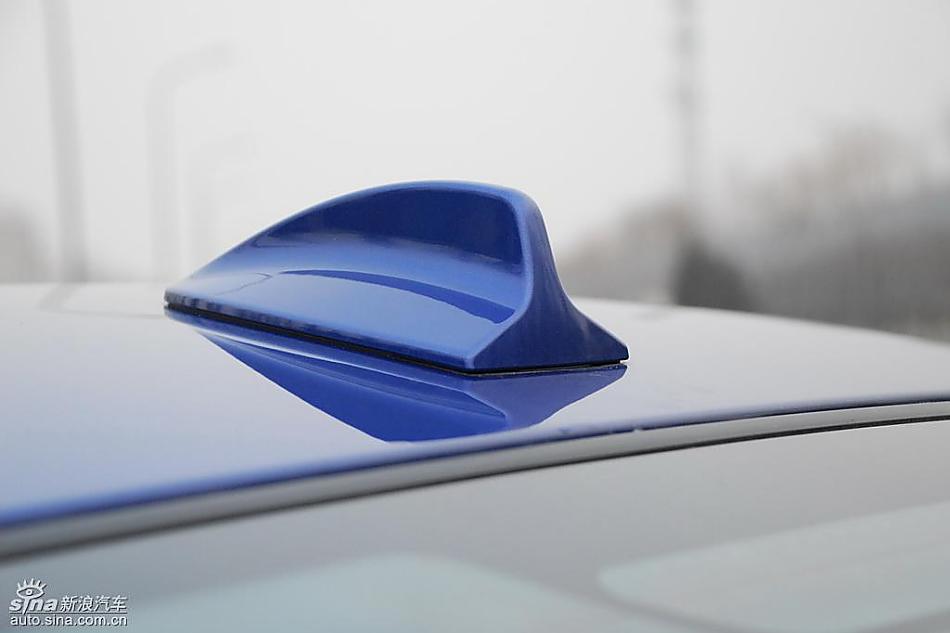 宝马335i外观实拍图片