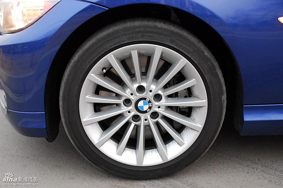 宝马335i外观实拍图片