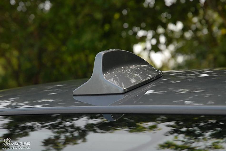 09款宝马3系轿车外观