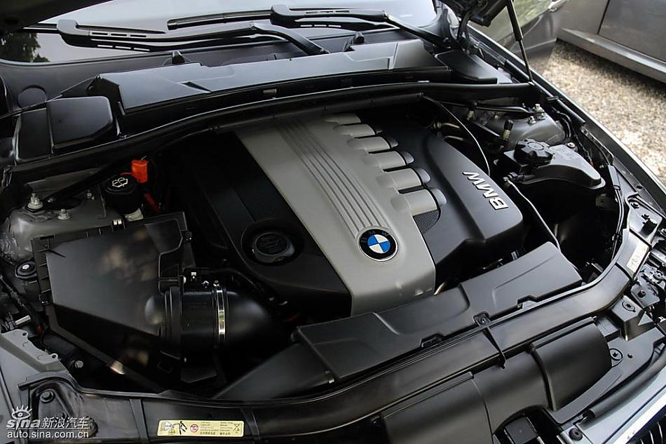 09款宝马330d柴油发动机
