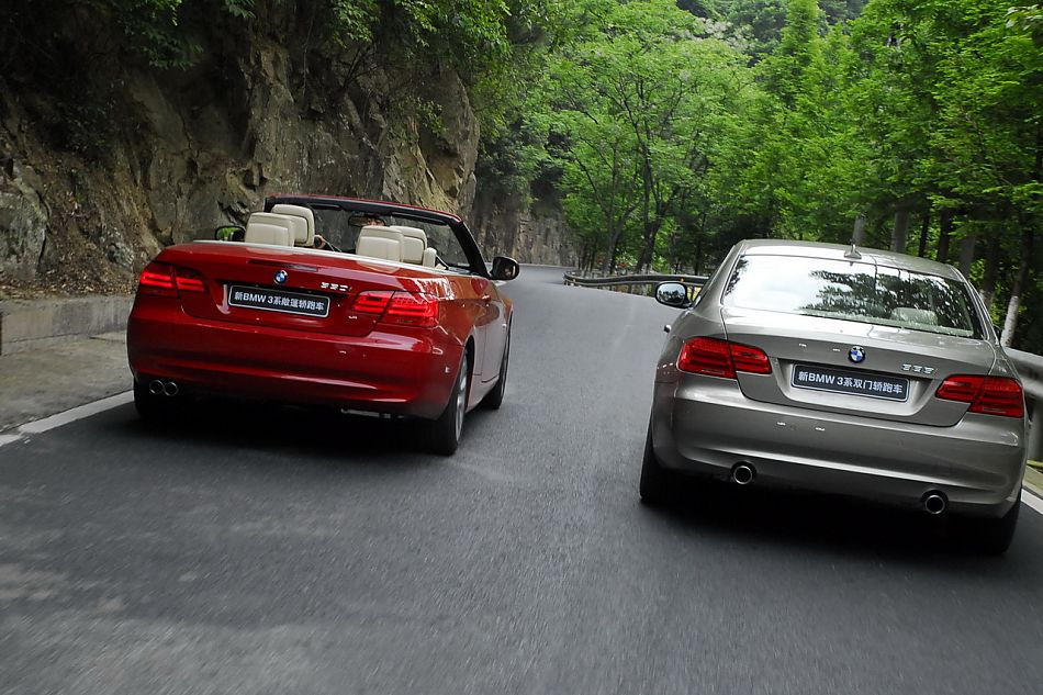 进口宝马3系双门轿跑车与双门敞篷车