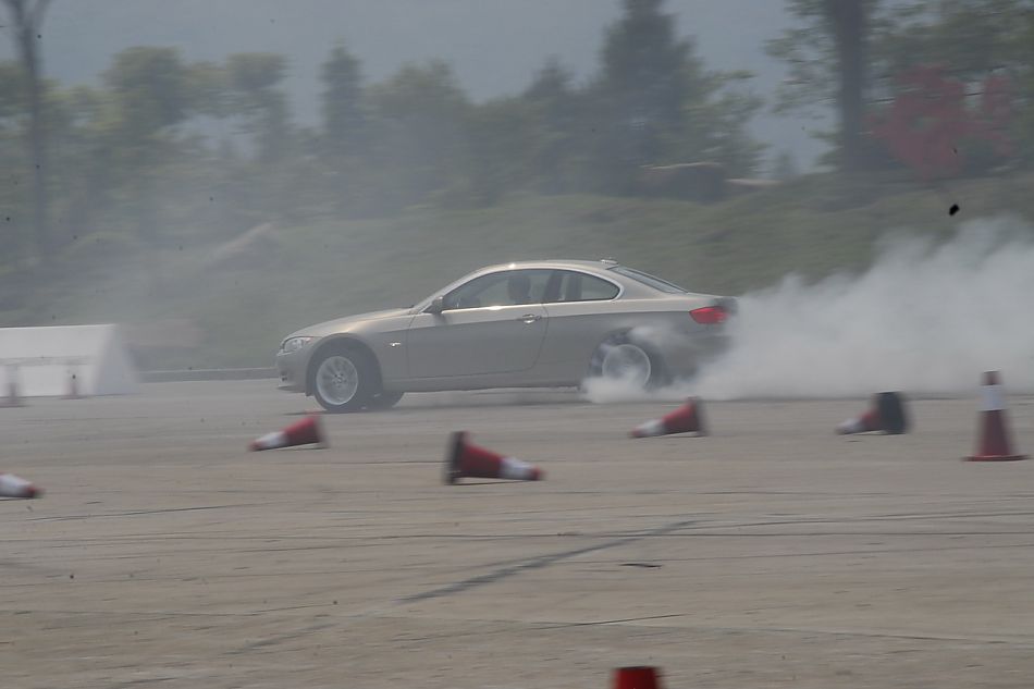 进口宝马3系双门轿跑车与双门敞篷车