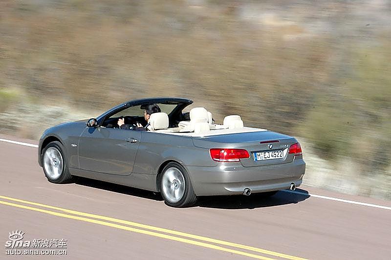 宝马335i敞篷轿车