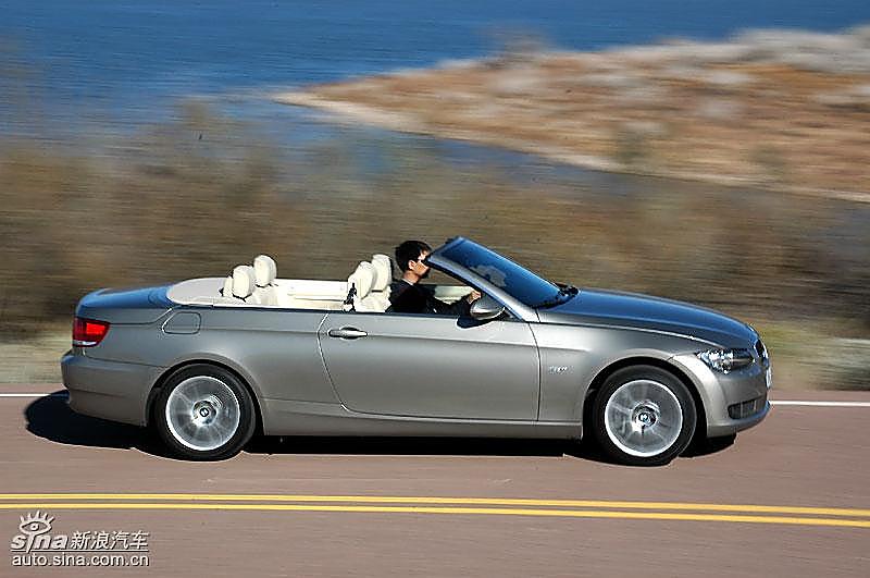 宝马335i敞篷轿车