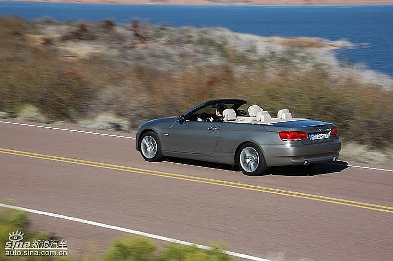 宝马335i敞篷轿车