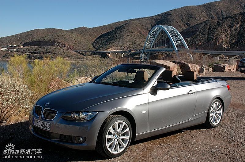 宝马335i敞篷轿车