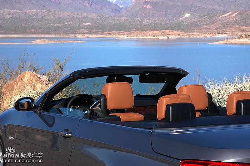 宝马335i敞篷轿车