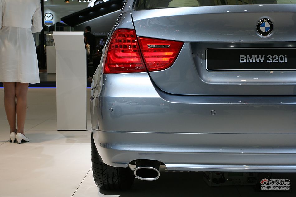 宝马320i