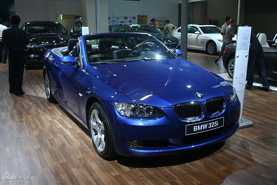 宝马325i敞篷版