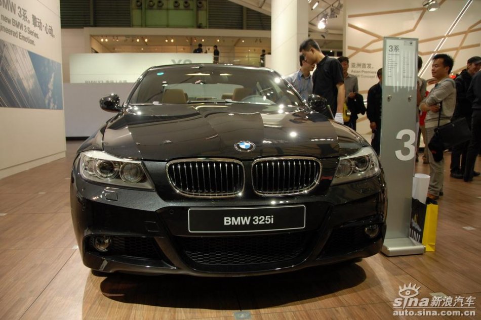 宝马325i