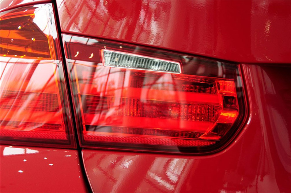 宝马320i 2013款 2.0T AT 运动型 其他